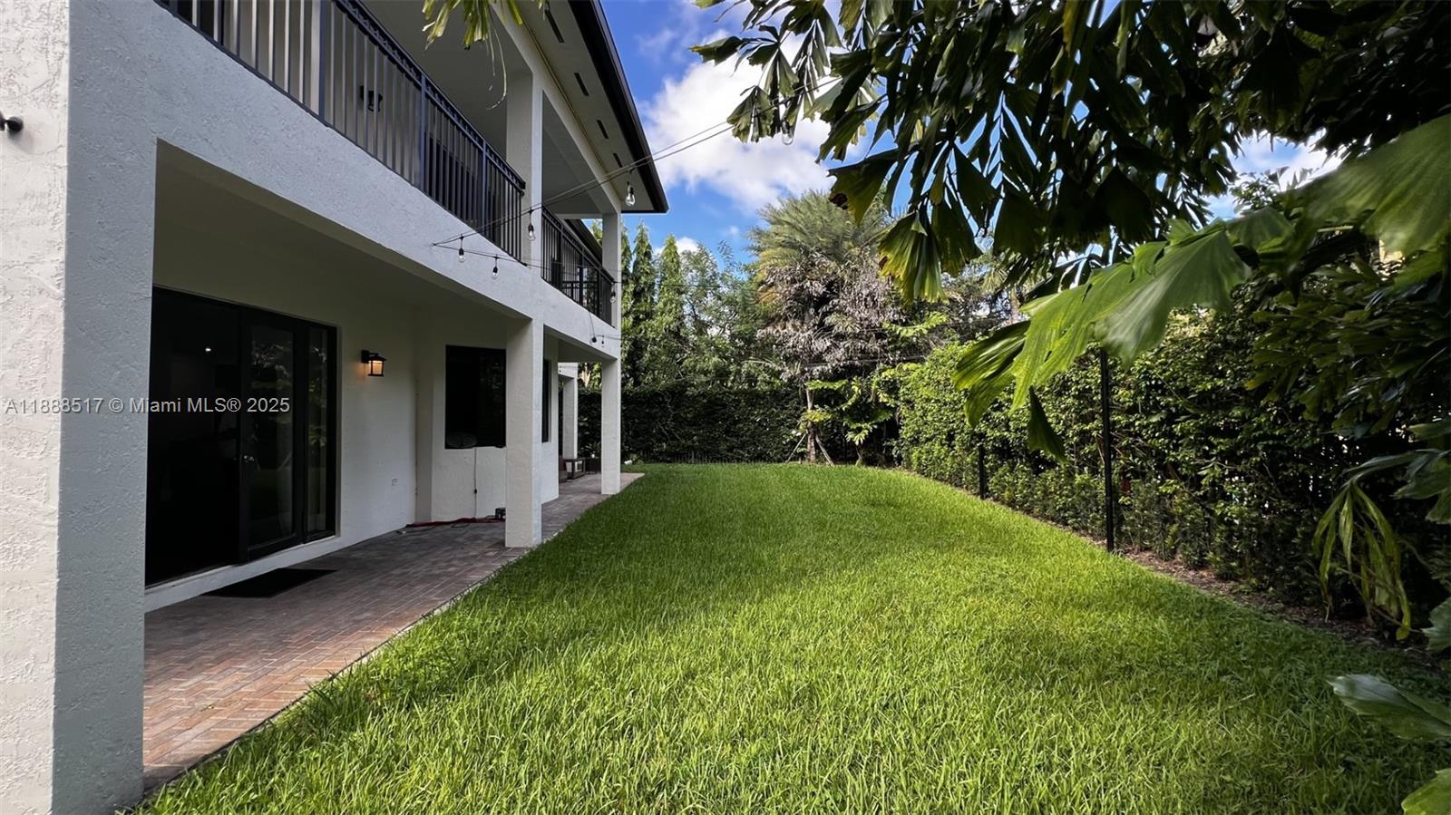 CUTLER CAY - Residential Lease