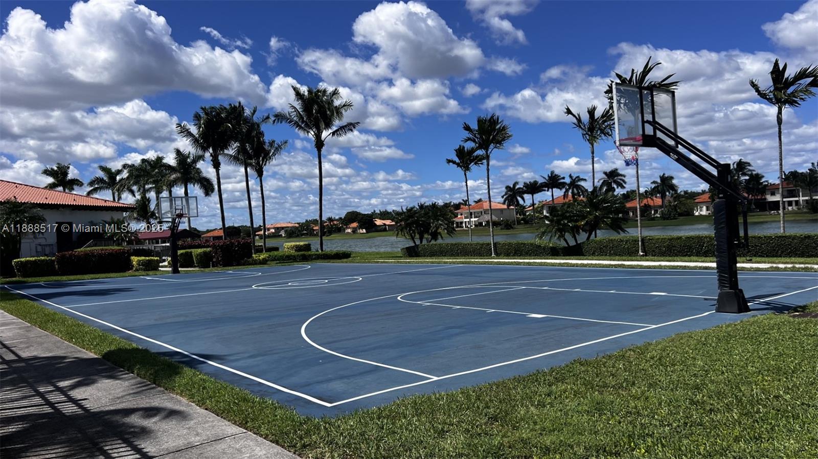 CUTLER CAY - Residential Lease