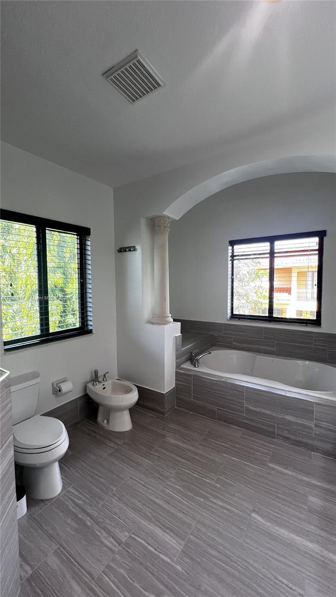 CUTLER CAY - Residential Lease