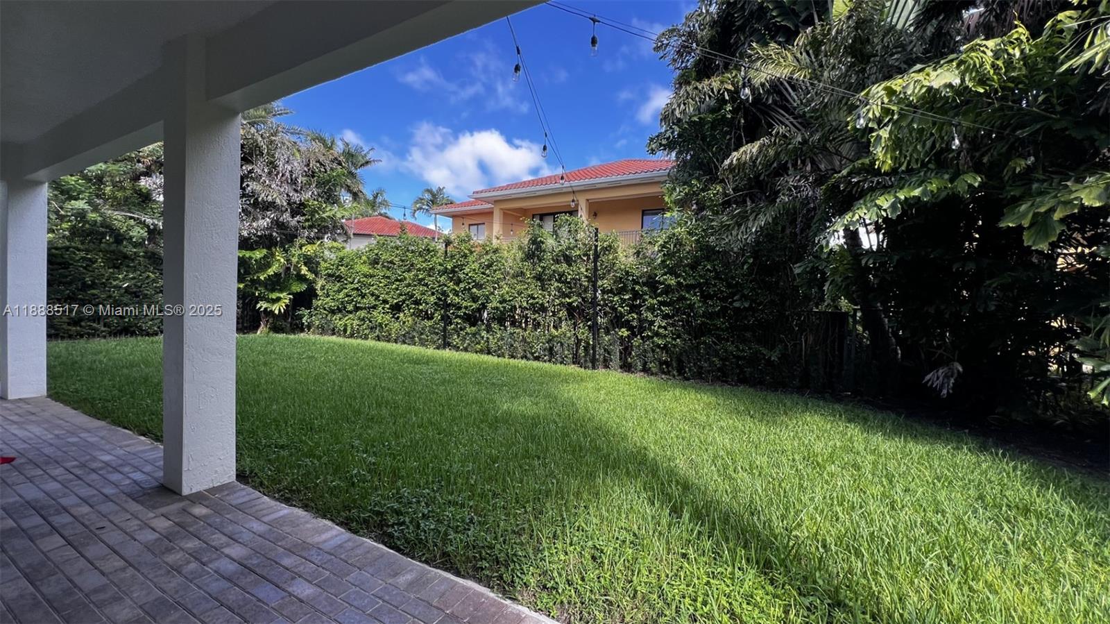 CUTLER CAY - Residential Lease