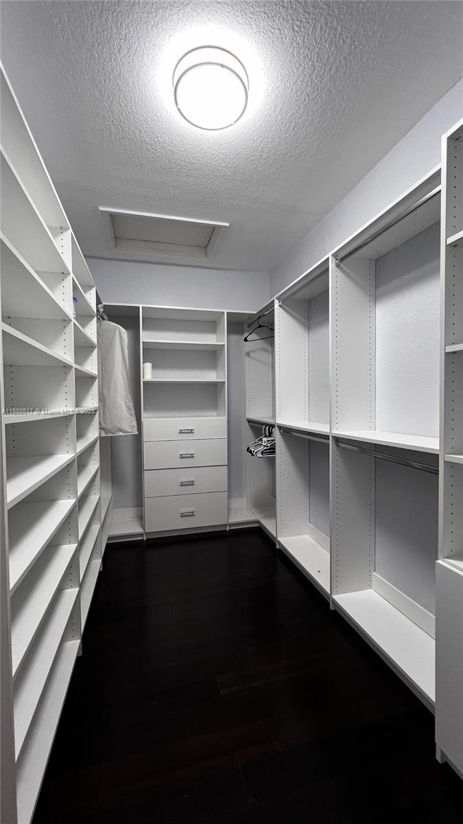 CUTLER CAY - Residential Lease