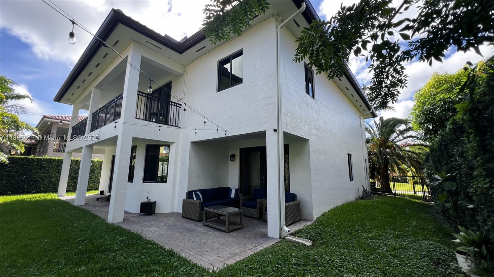 CUTLER CAY - Residential Lease