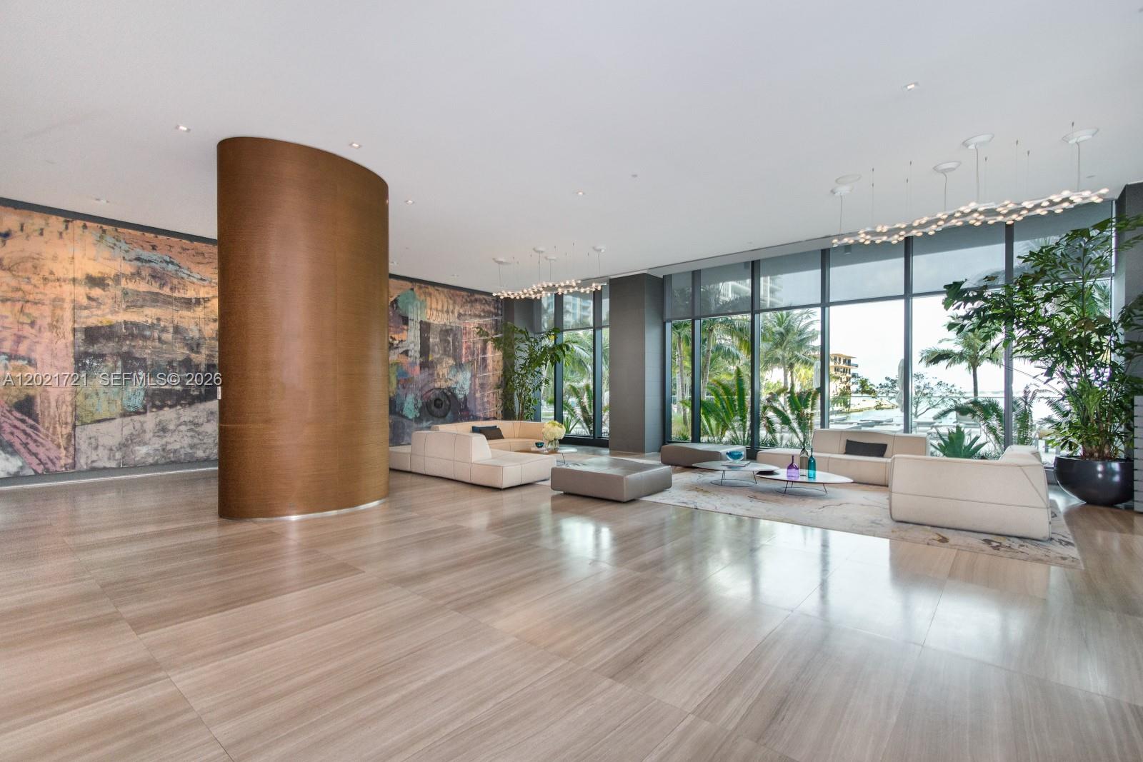 ICON BAY CONDOMINIUM - Residential