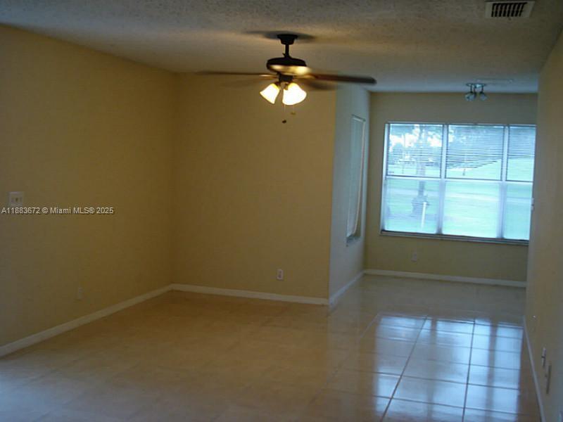 CORAL KEY CONDO - Residential Lease