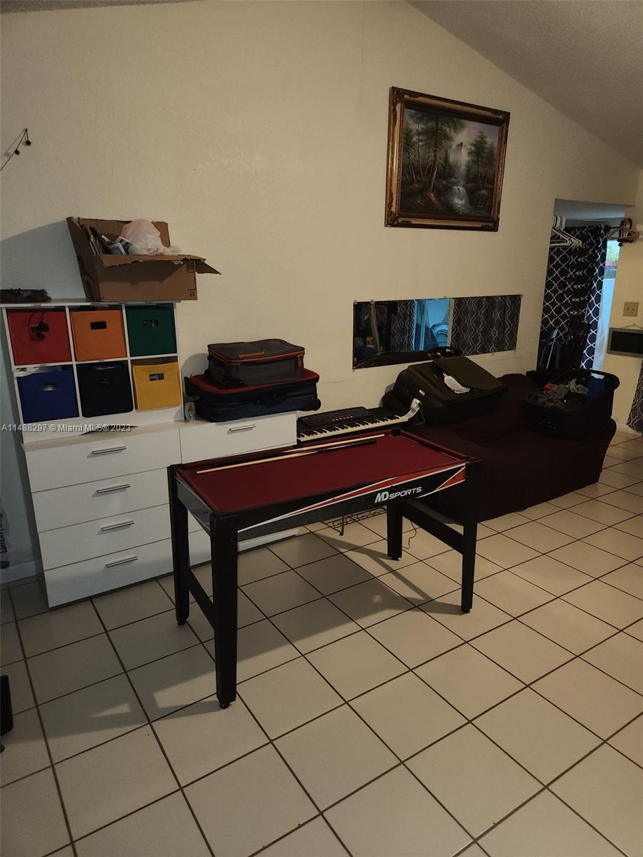 CUTLER CREEK CLUB SEC 1 - Residential