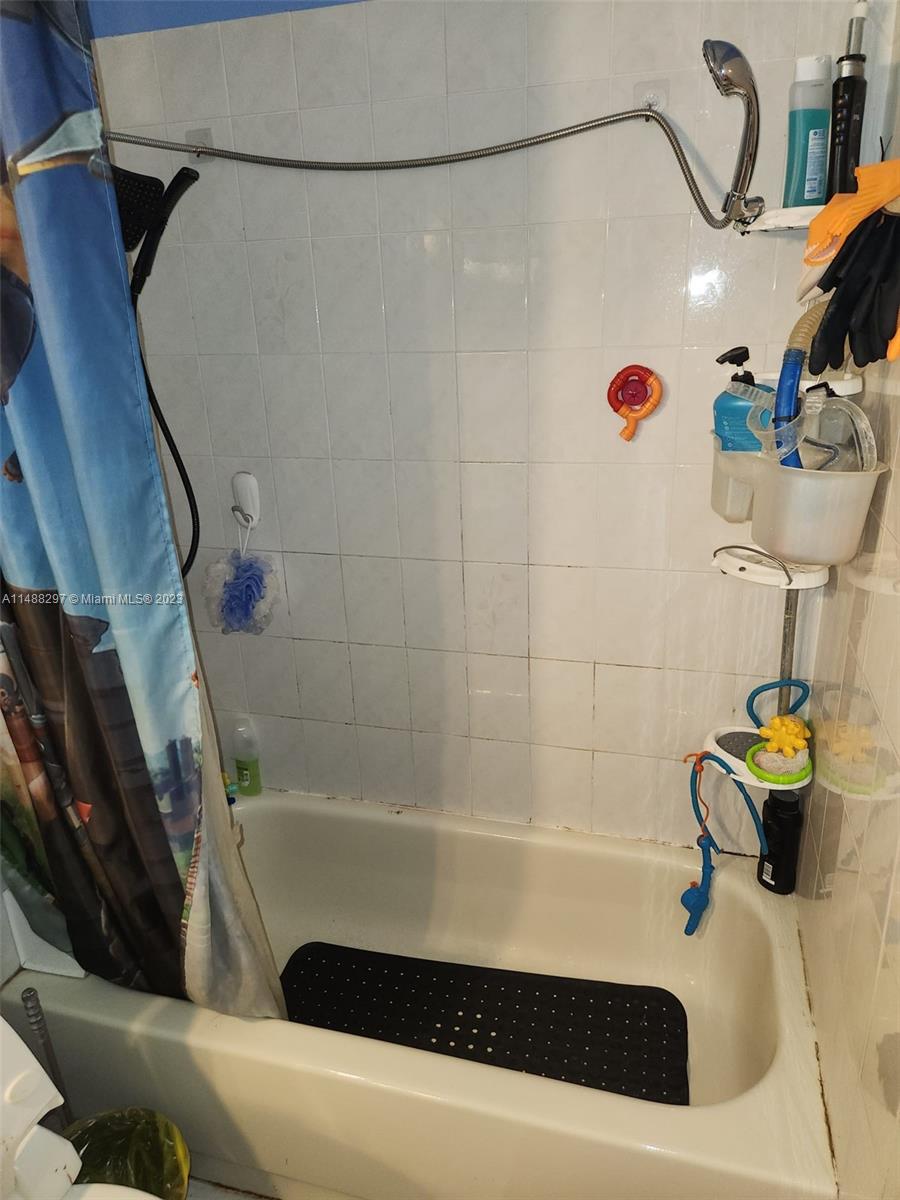 CUTLER CREEK CLUB SEC 1 - Residential