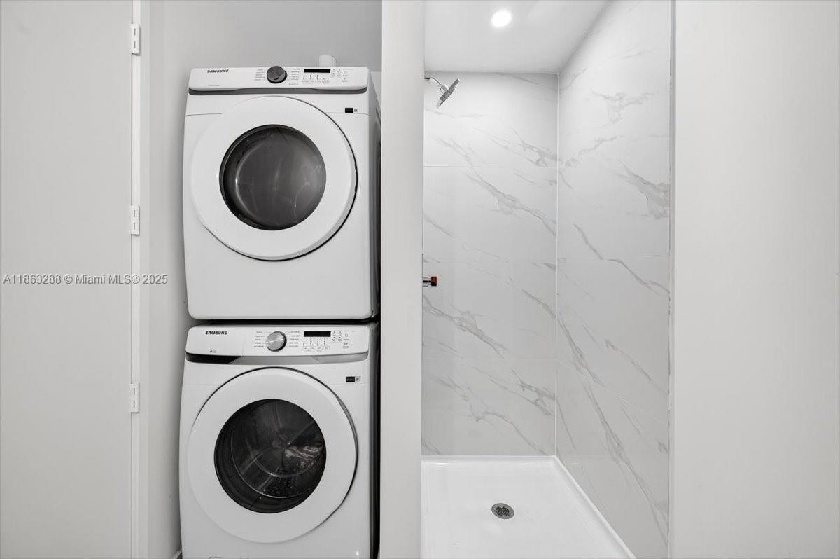 ARIA RESERVE - Residential