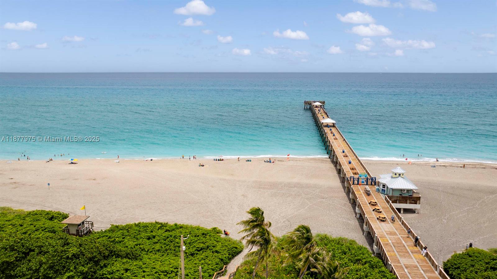 OCEAN BREEZE TOWNHOMES AT - Residential