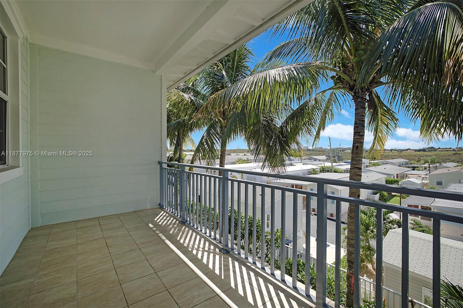 OCEAN BREEZE TOWNHOMES AT - Residential
