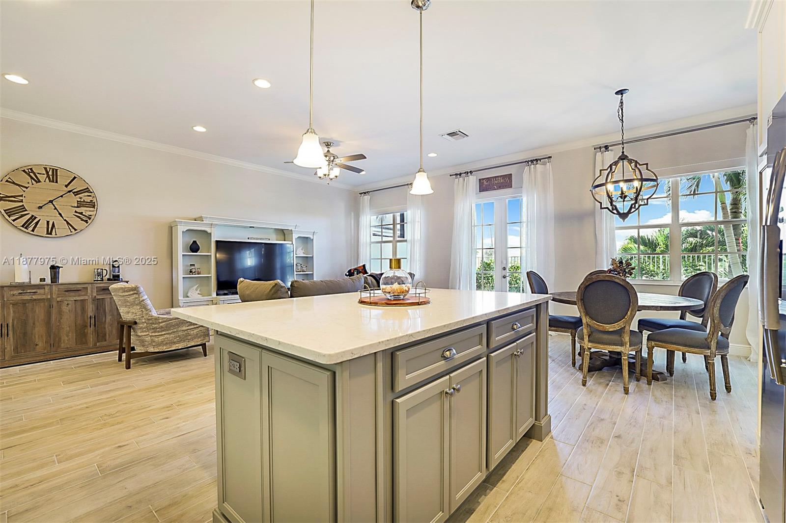 OCEAN BREEZE TOWNHOMES AT - Residential