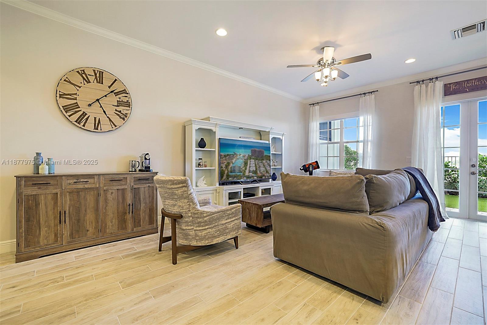 OCEAN BREEZE TOWNHOMES AT - Residential