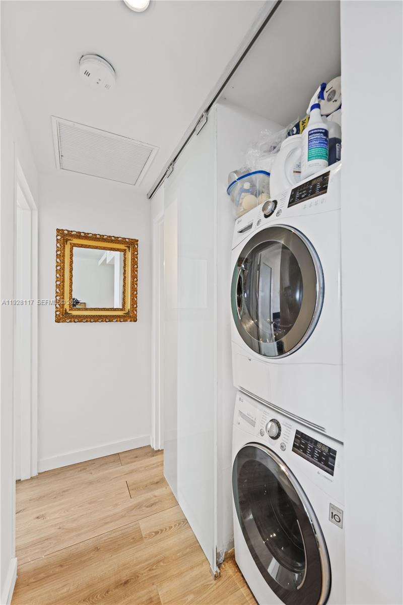 MIRADOR 1200 CONDO - Residential