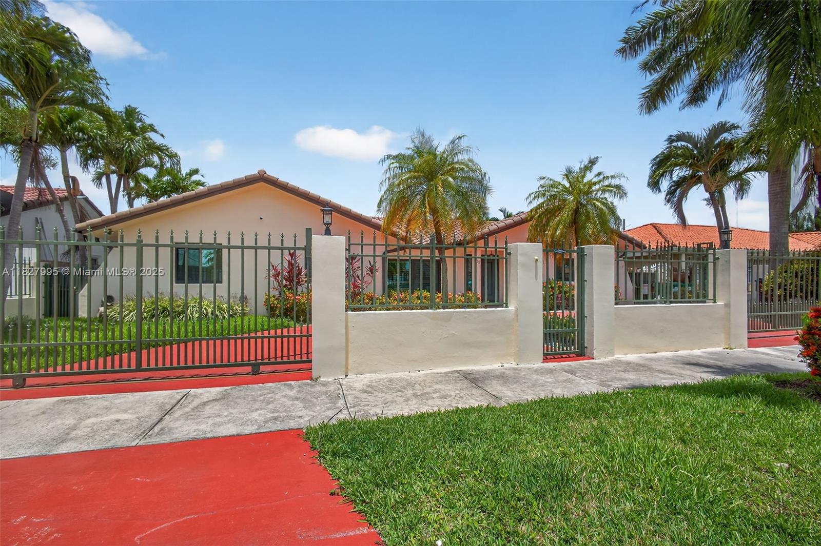 28 SW 136th Pl