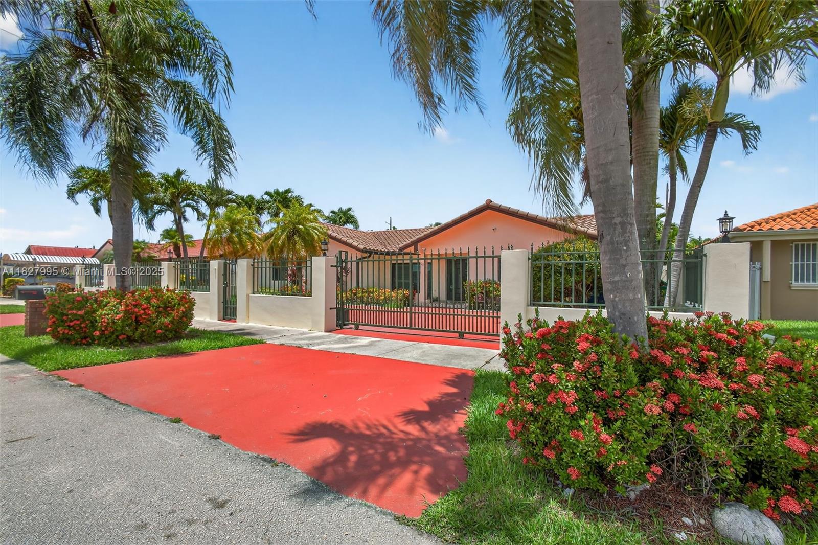 28 SW 136th Pl
