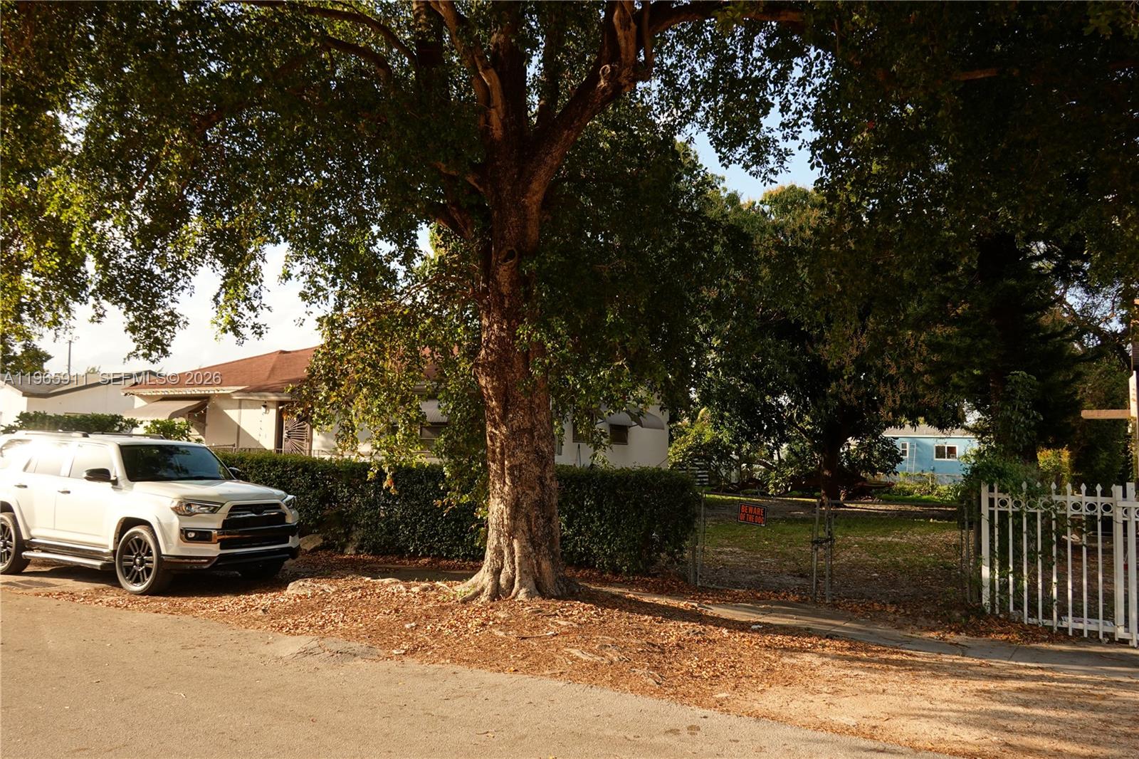 STEPHEN MANOR - Residential