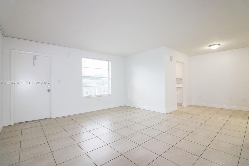 Photo of 400 NE 1st St #206, Hallandale Beach, FL 33009 (MLS # A11997707)