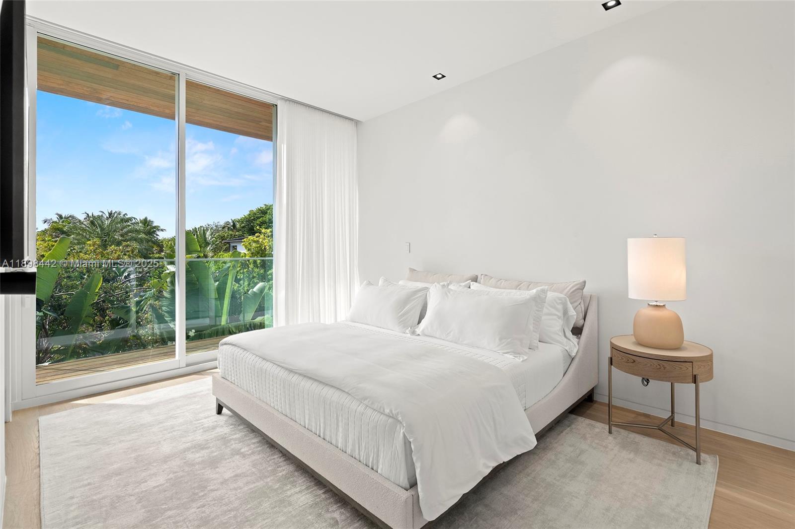 4701 NORTH MERIDIAN CONDO - Residential