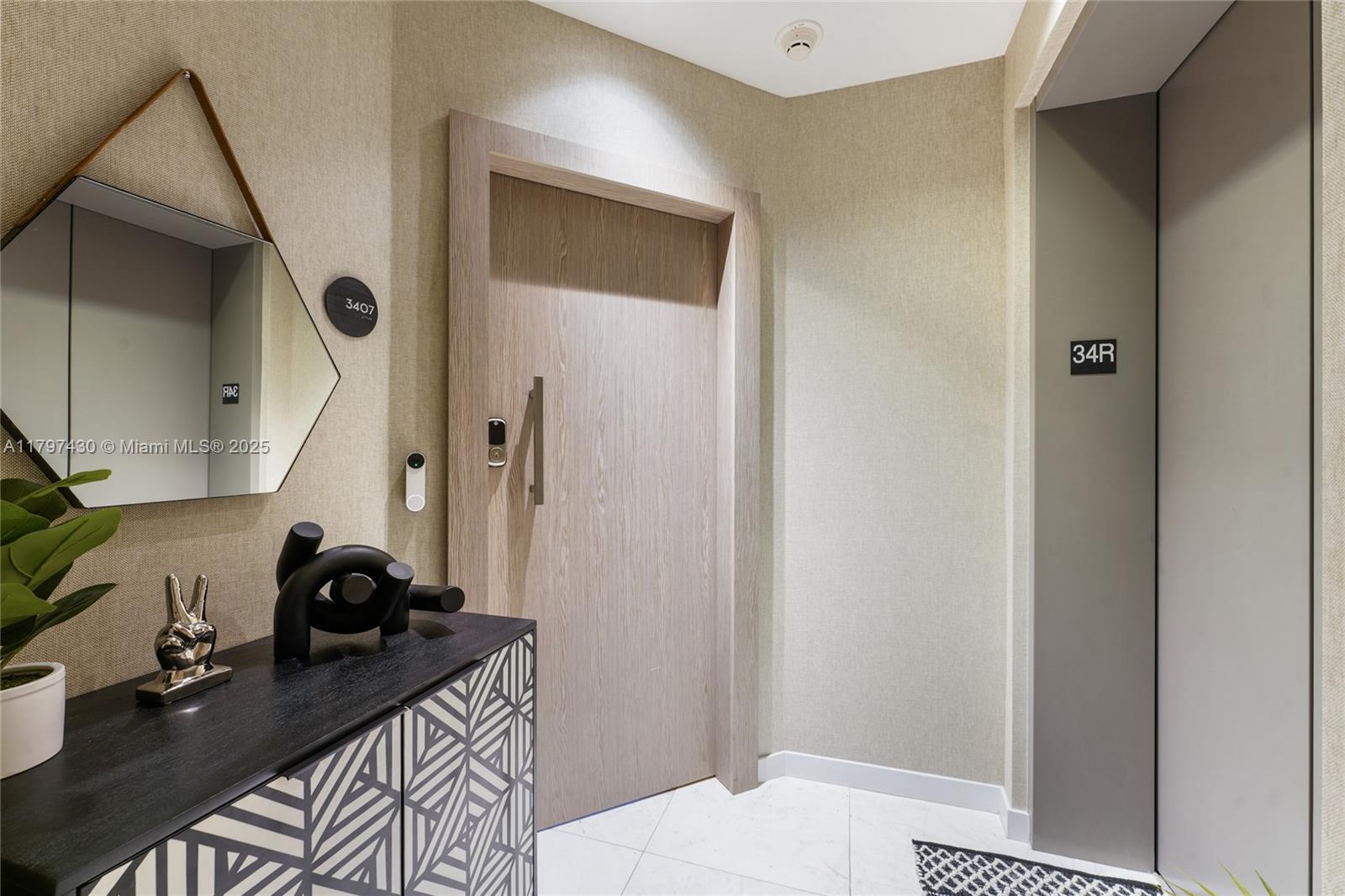 GRAN PARAISO CONDO - Residential Lease