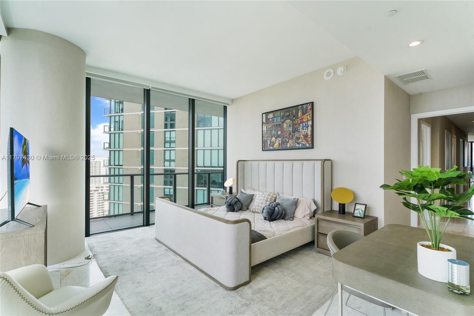 GRAN PARAISO CONDO - Residential Lease