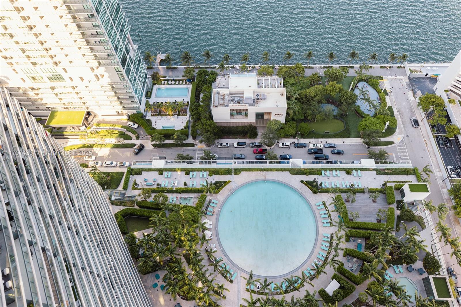 GRAN PARAISO CONDO - Residential Lease