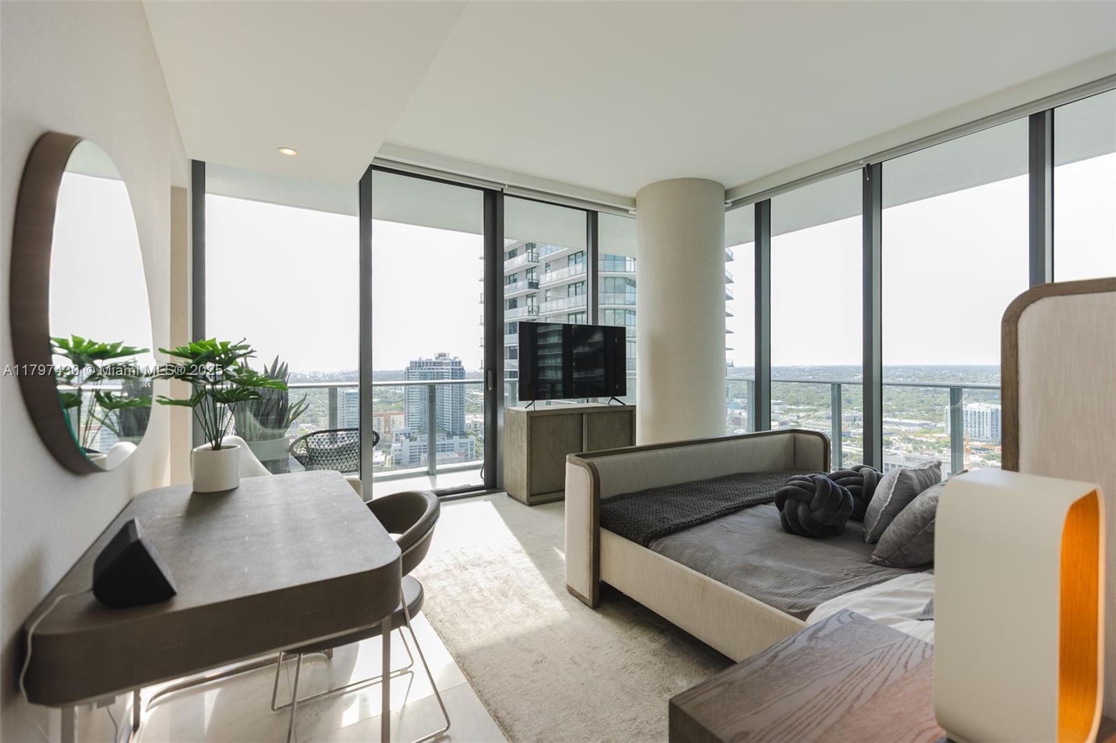 GRAN PARAISO CONDO - Residential Lease