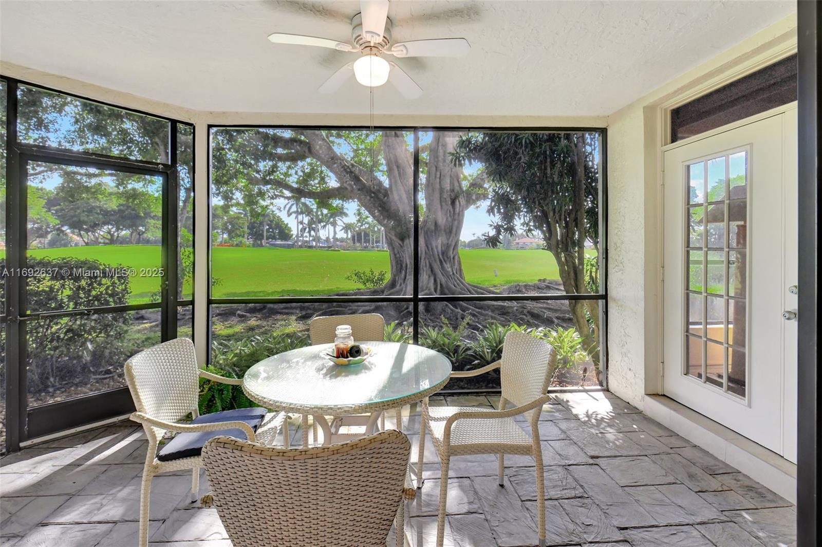 STONEBRIDGE - Residential