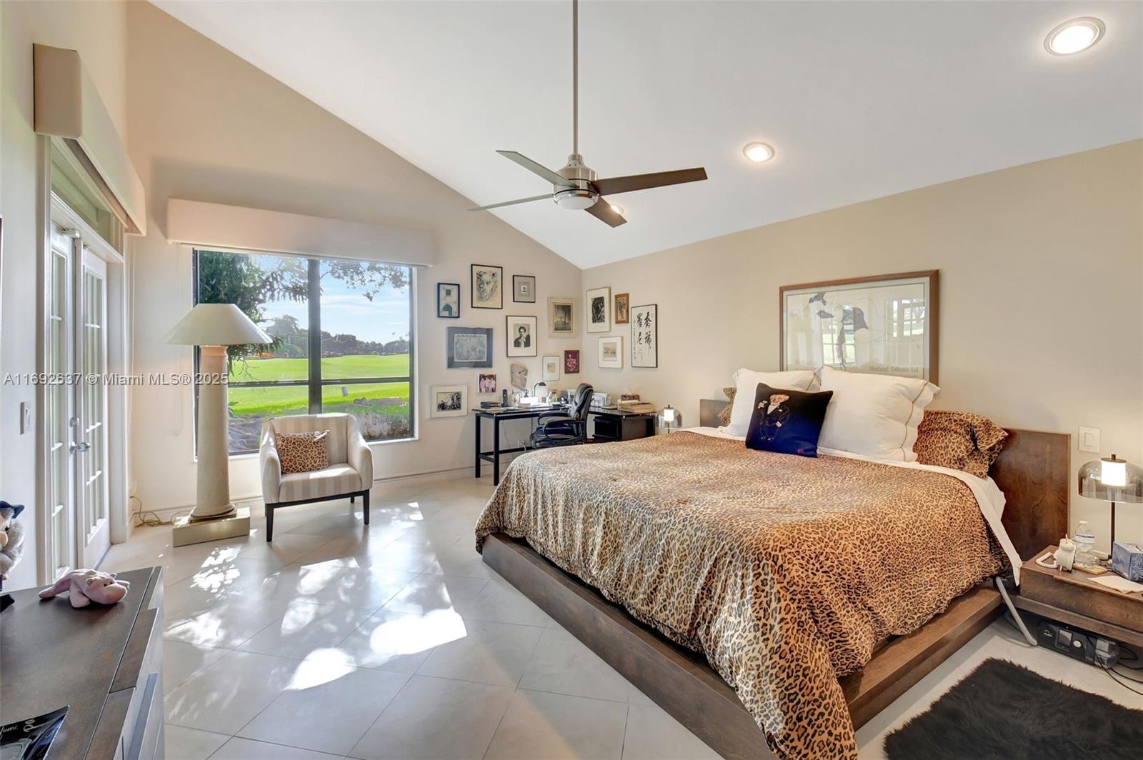 STONEBRIDGE - Residential