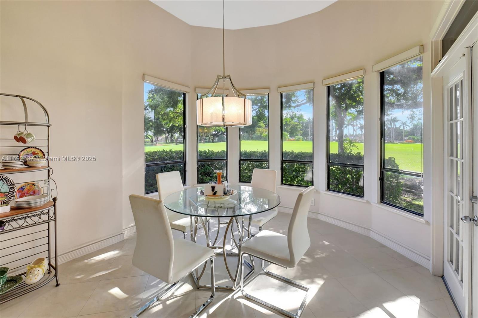 STONEBRIDGE - Residential