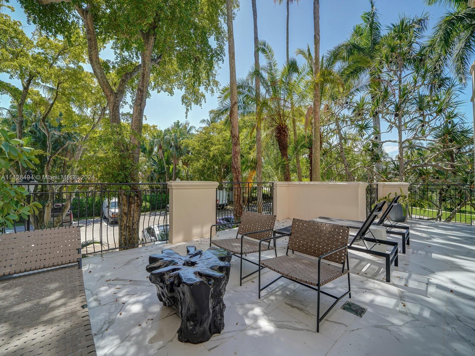 SEASIDE CONDO - Residential Lease