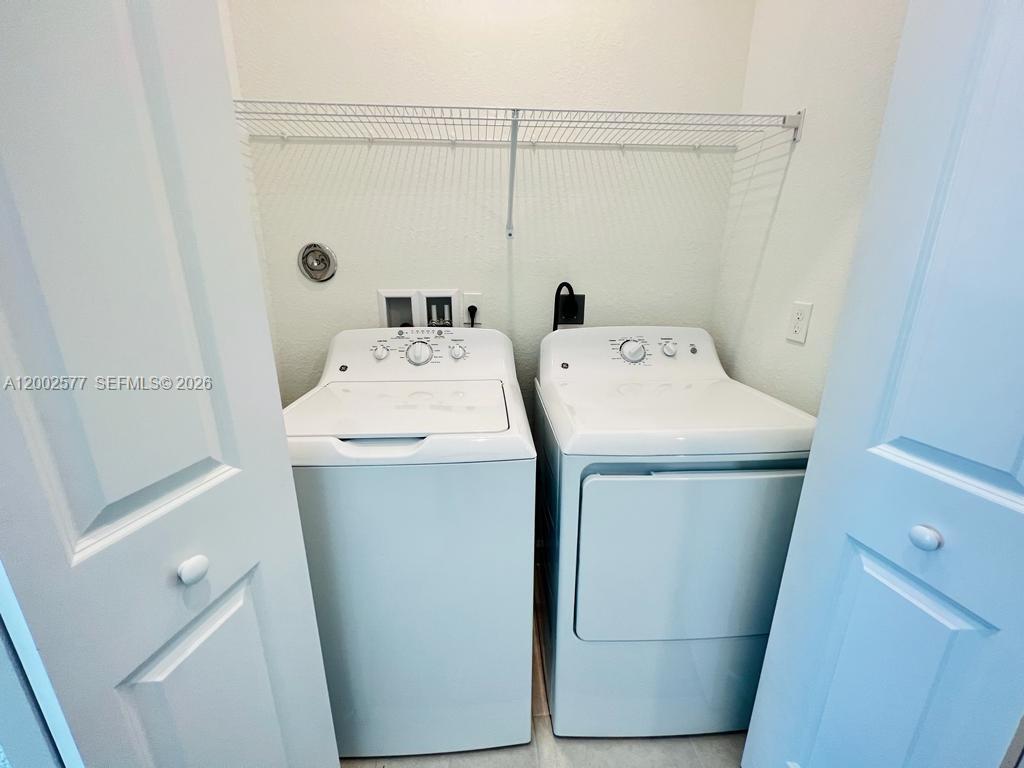 VERANDA PLAT NO. 9 - Residential Lease