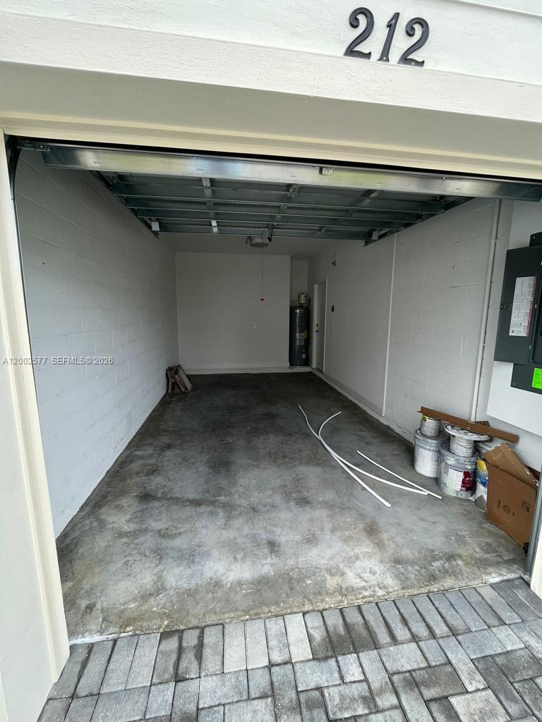 VERANDA PLAT NO. 9 - Residential Lease