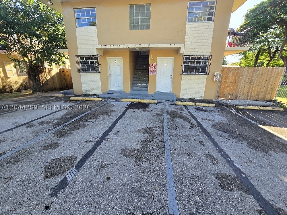 2835 NW 22nd Ave