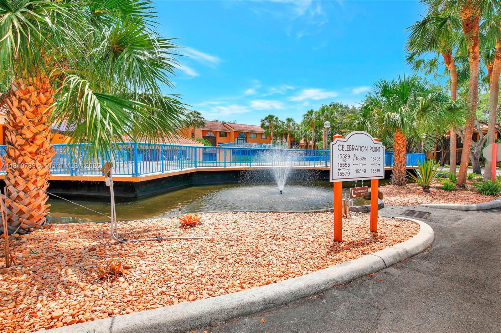 CELEBRATION POINT CONDO #5 - Residential