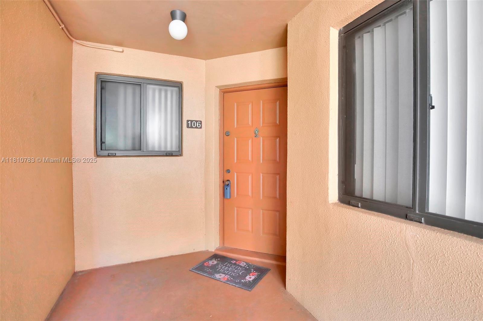 15535 N Miami Lakeway N 106