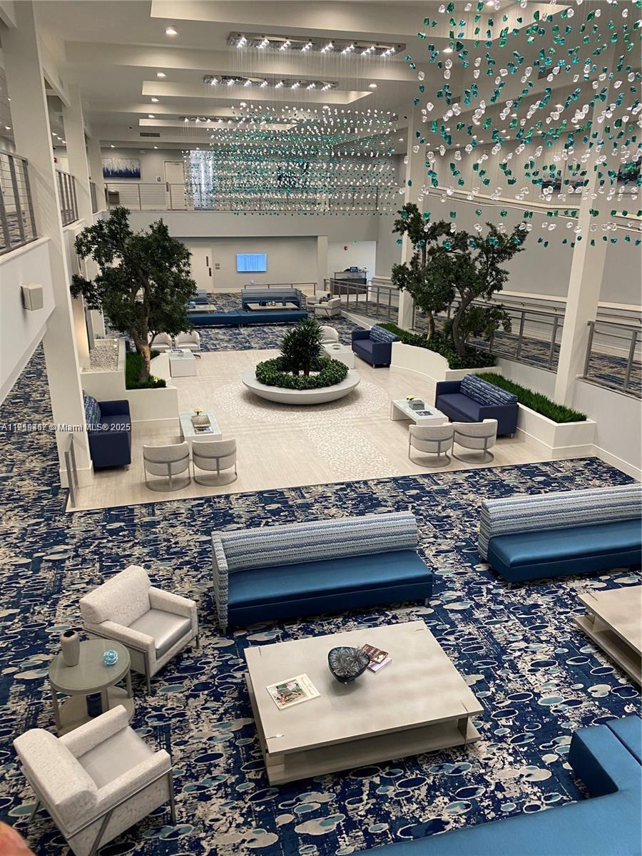 HUNTINGTON LAKES SEC TWO - Residential