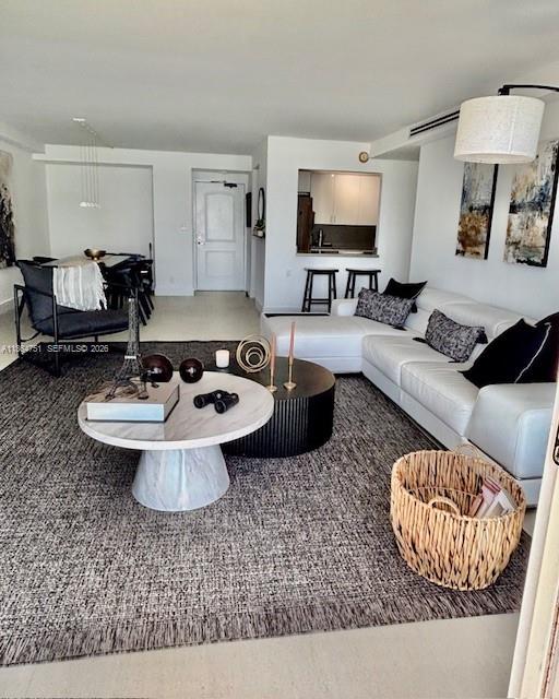 ARLEN HOUSE EAST CONDO - Residential