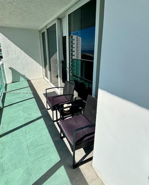 ARLEN HOUSE EAST CONDO - Residential