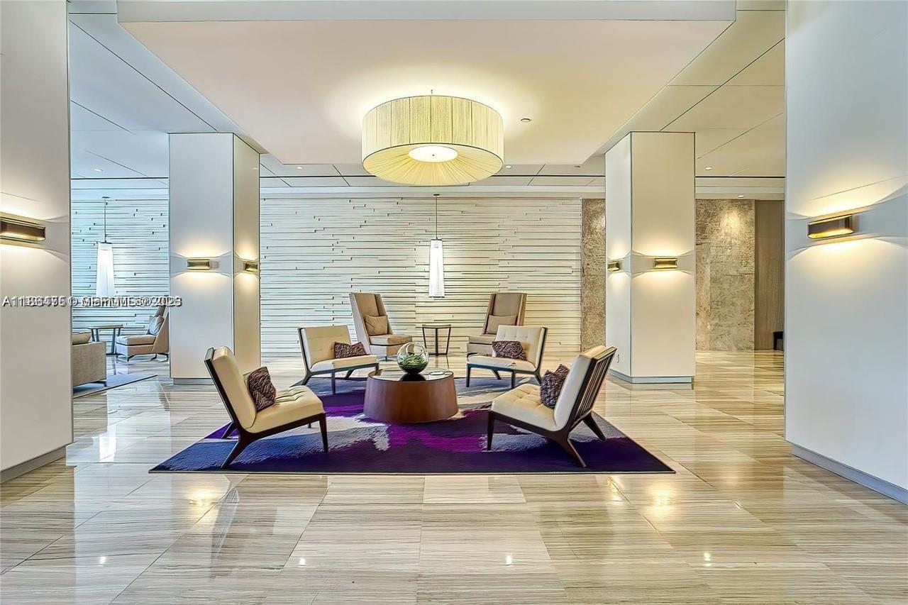 ARLEN HOUSE EAST CONDO - Residential