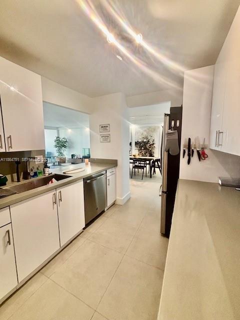 ARLEN HOUSE EAST CONDO - Residential