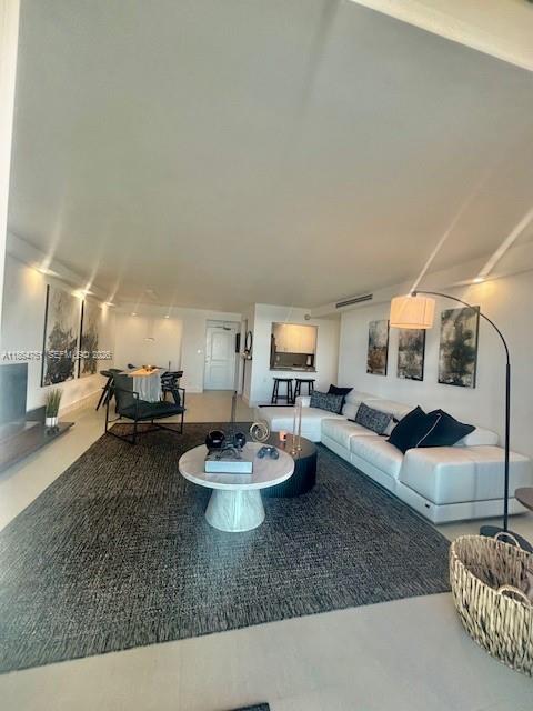 ARLEN HOUSE EAST CONDO - Residential