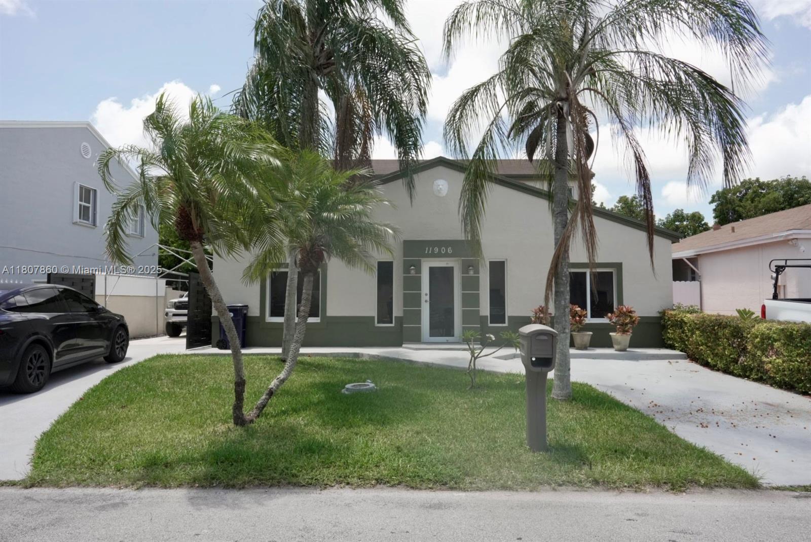 Rental Property at 11906 Sw 272nd Ter 11906, Homestead, Miami-Dade County, Florida - Bedrooms: 3 
Bathrooms: 2  - $3,600 MO.