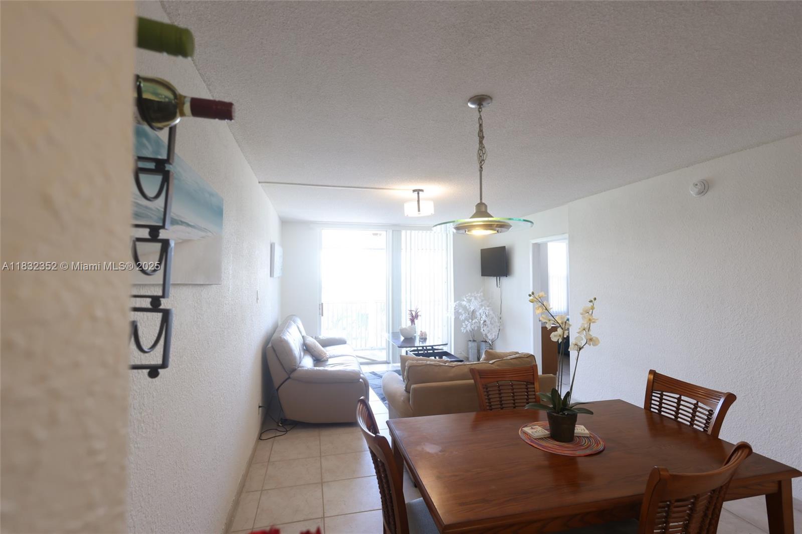 DELPHI TOWERS CONDO - Residential Lease