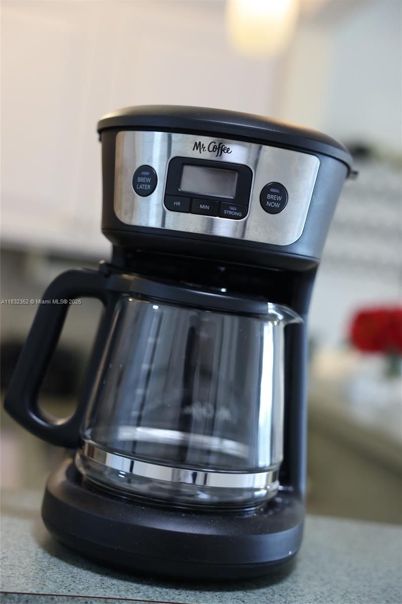 DELPHI TOWERS CONDO - Residential Lease