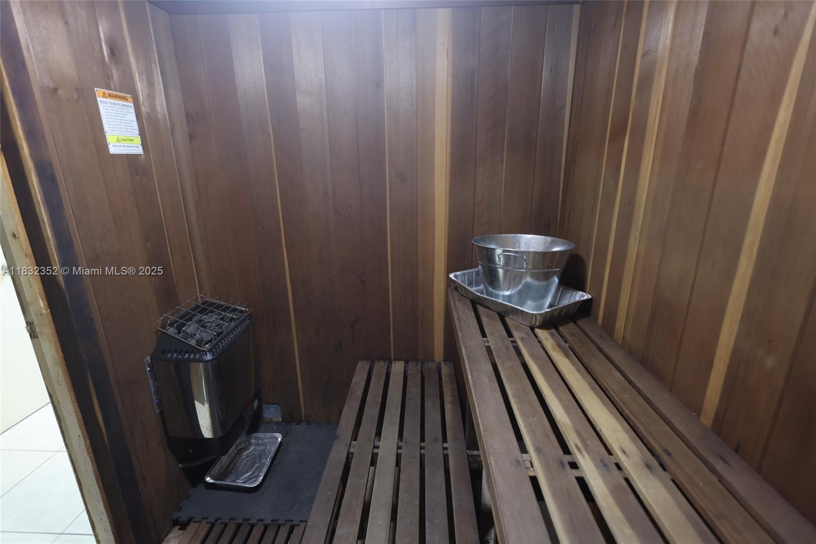 DELPHI TOWERS CONDO - Residential Lease