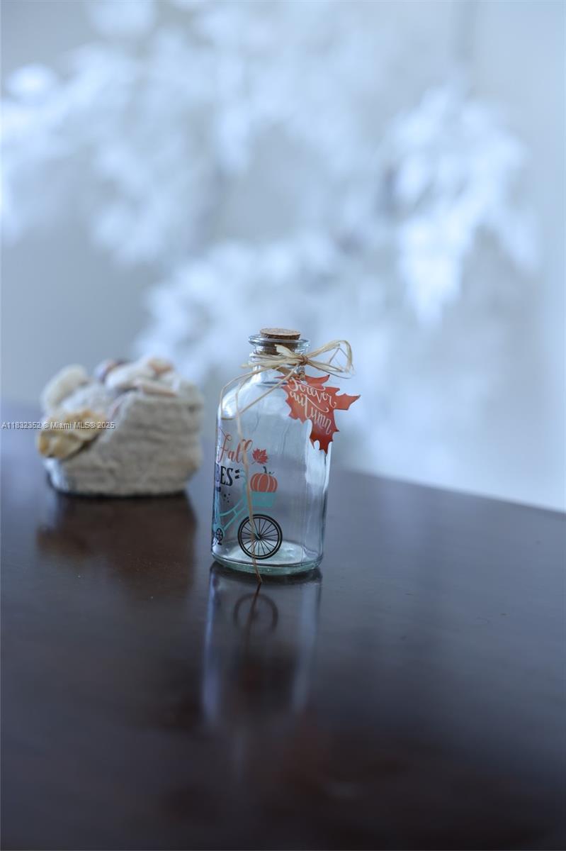 DELPHI TOWERS CONDO - Residential Lease