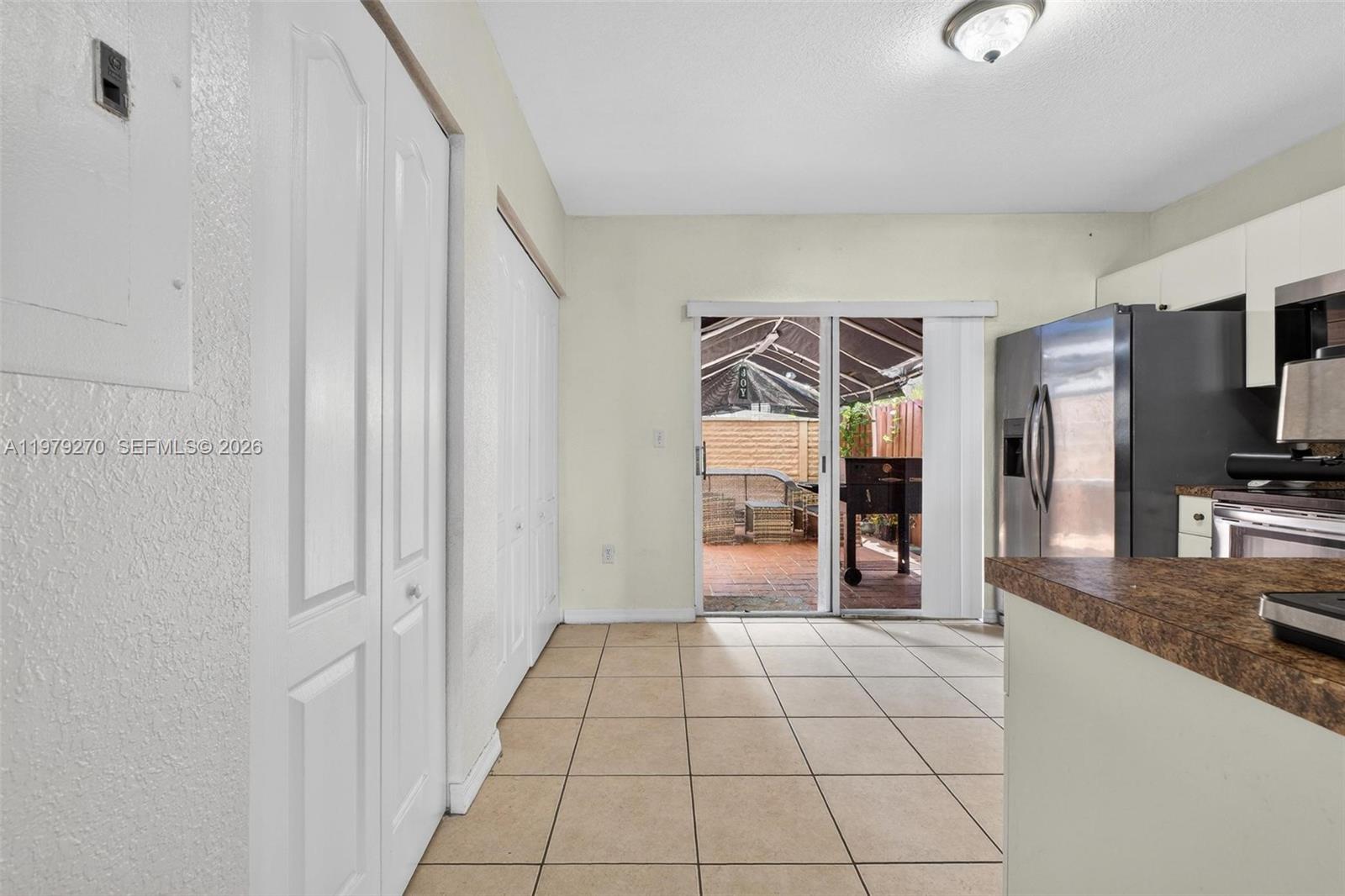 VILLAS CANARIAS CONDO - Residential