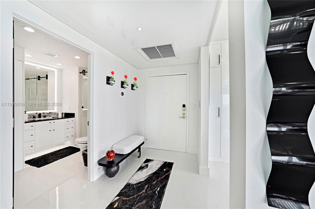 Photo of 4020 Galt Ocean Dr #1801, Fort Lauderdale, FL 33308 (MLS # A11979056)