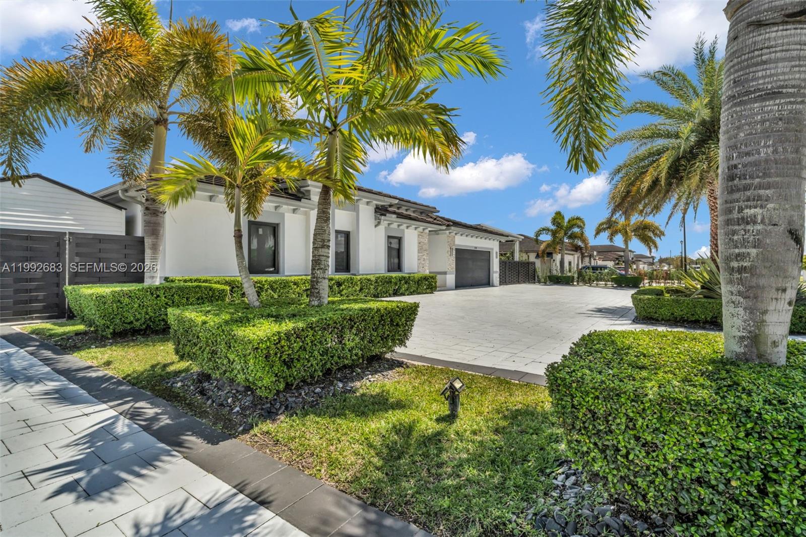 BONITA GRAND ESTATES SOUT - Residential