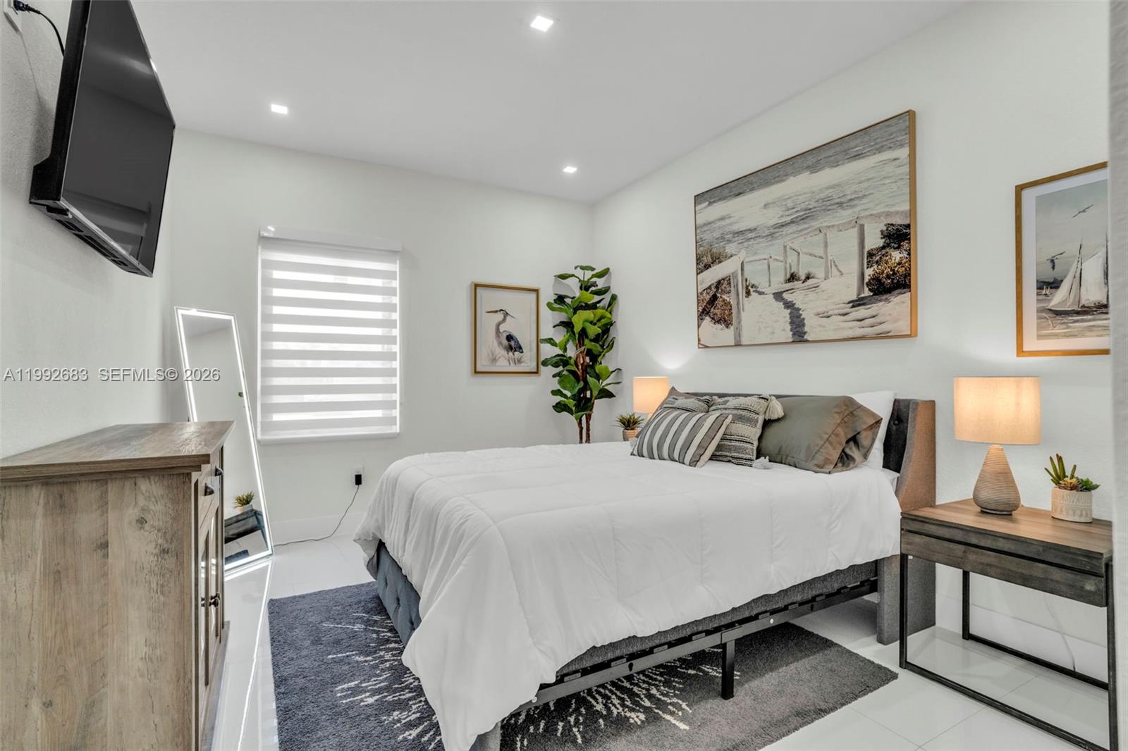 BONITA GRAND ESTATES SOUT - Residential