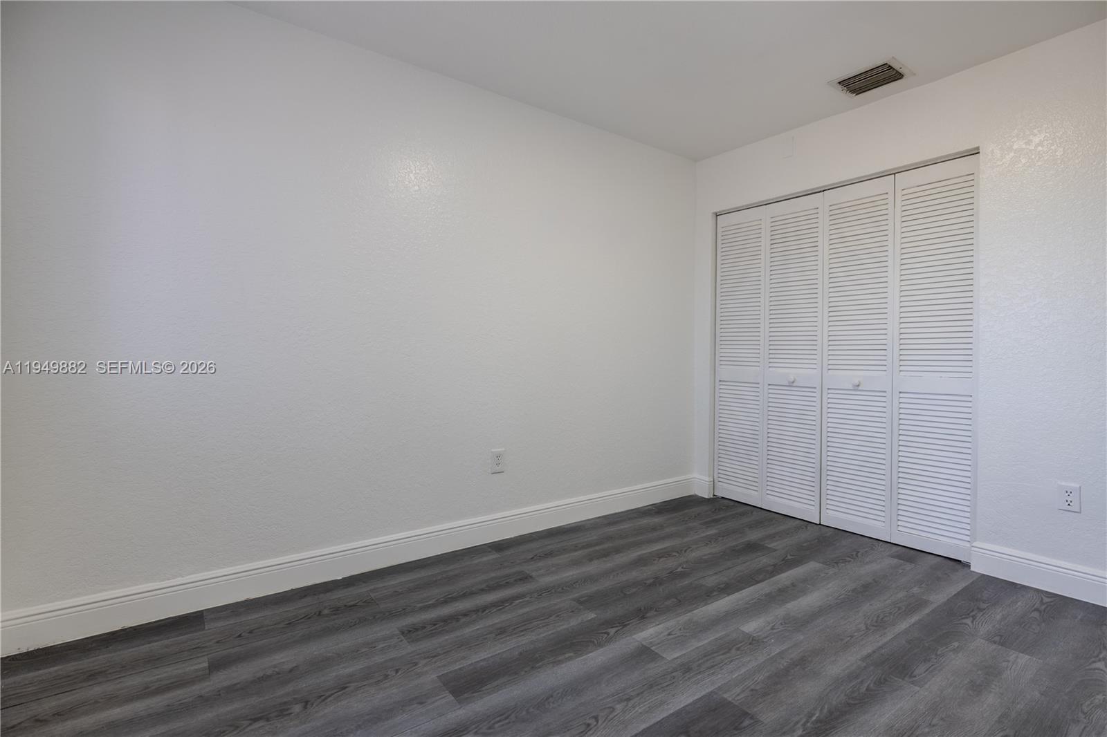 VISTA ALEGRE TOWNHOMES VI - Residential